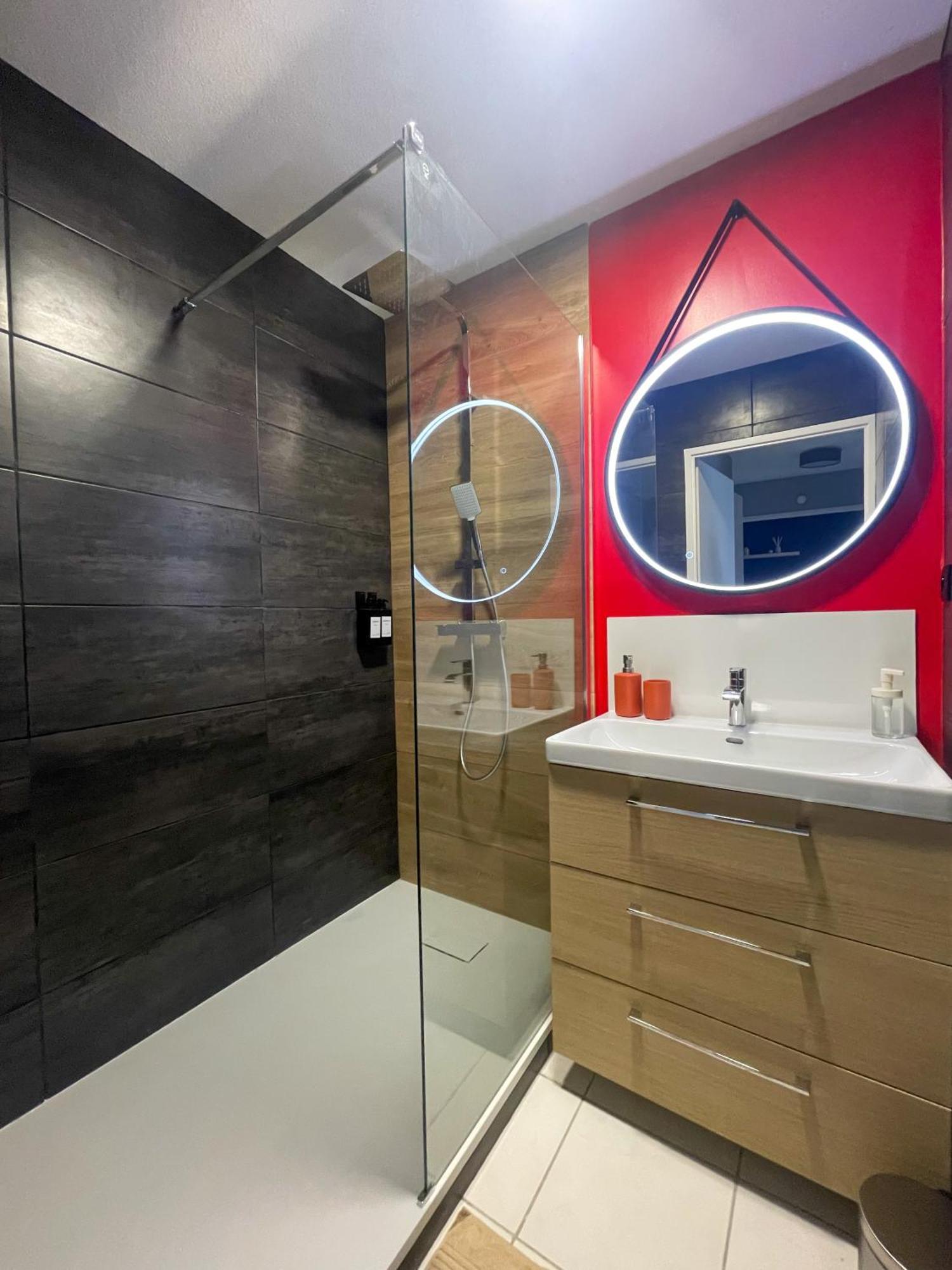 Redlounge Apartment ตูลูส ภายนอก รูปภาพ