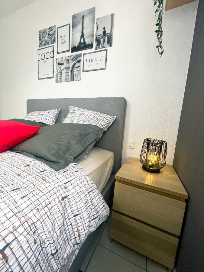 Redlounge Apartment ตูลูส ภายนอก รูปภาพ