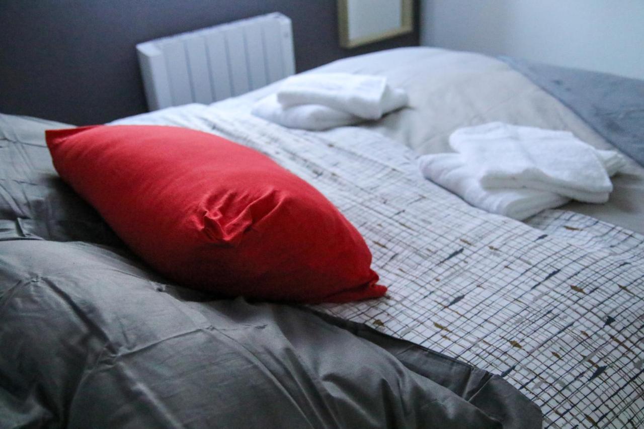 Redlounge Apartment ตูลูส ภายนอก รูปภาพ